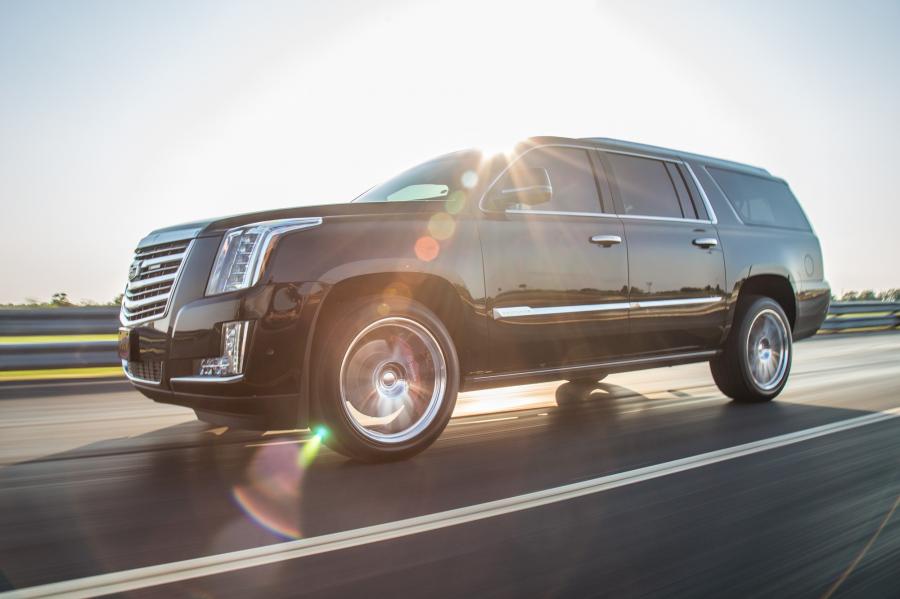  Cadillac Escalade ESV HPE650 Supercharged by Hennessey 2015 года  (фото 3 из 6)